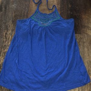 Halter Tank